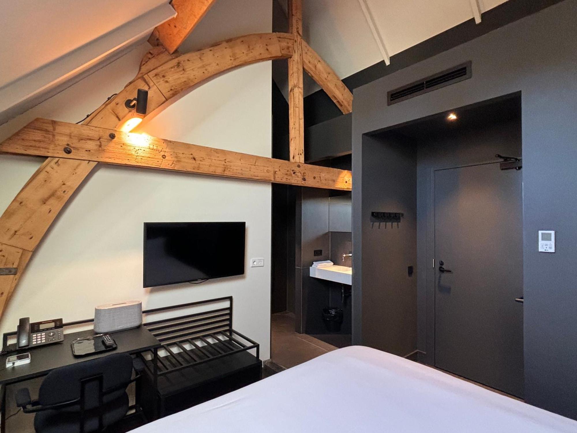 Hotel Kazerne Eindhoven Zimmer foto